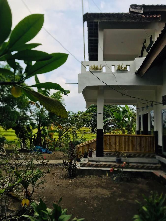 Tiara Homestay Plambi Buitenkant foto