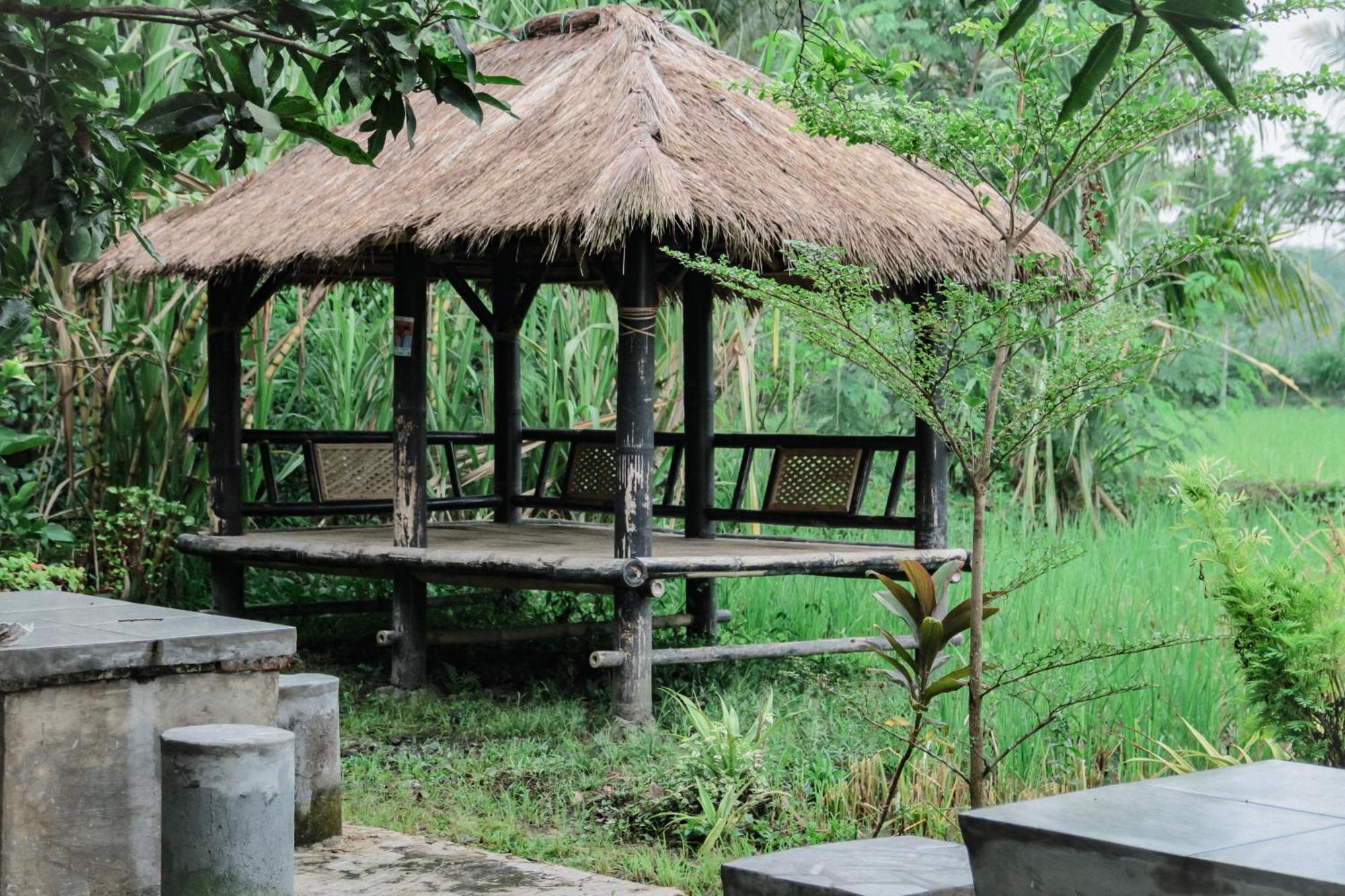 Tiara Homestay Plambi Buitenkant foto